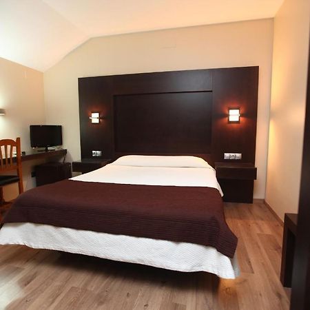Hotel Anabel บาซา ภายนอก รูปภาพ