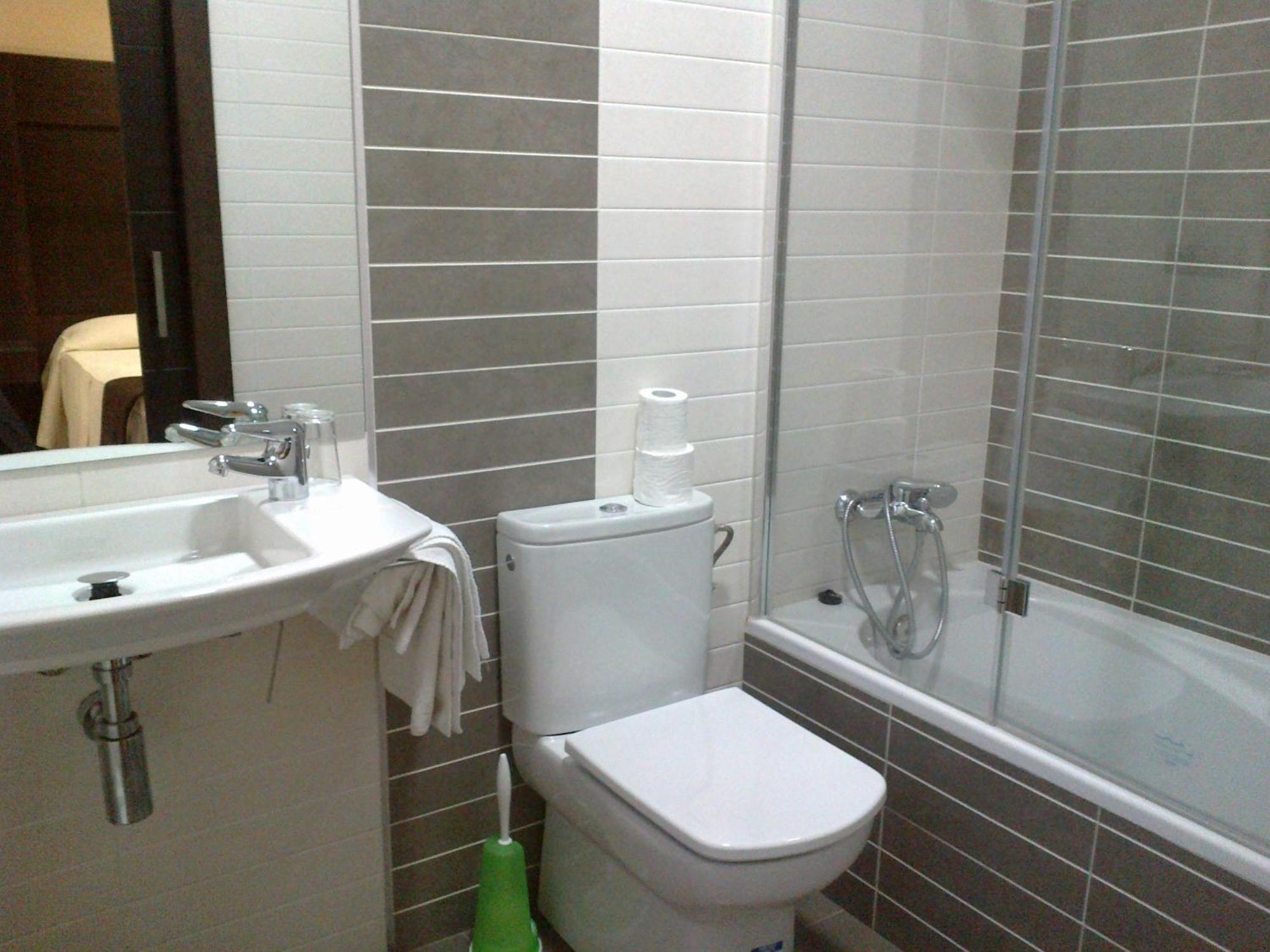 Hotel Anabel บาซา ภายนอก รูปภาพ